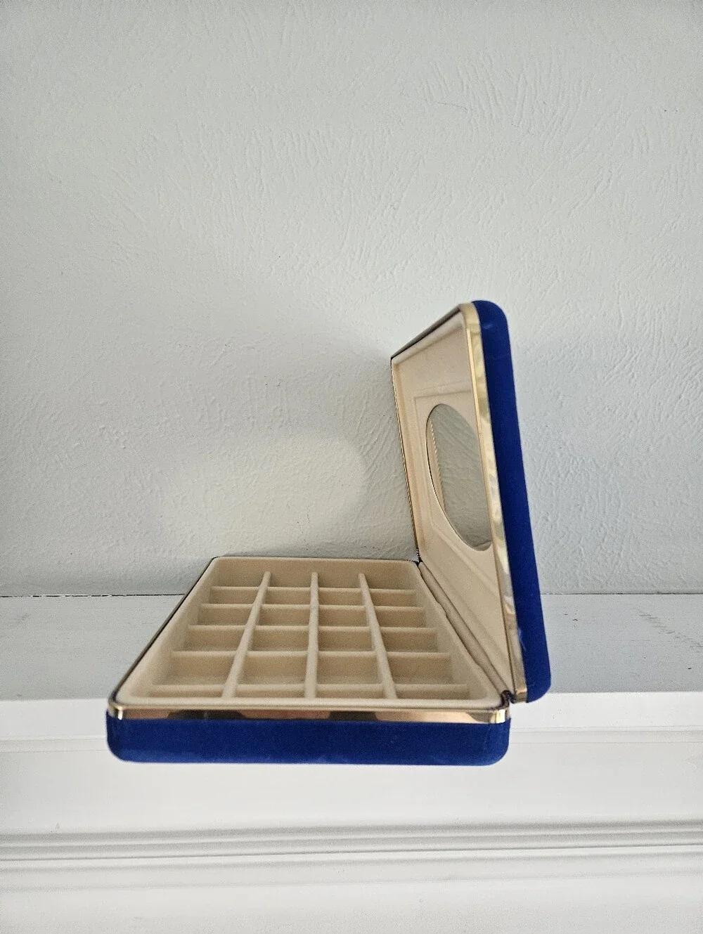 Vintage Mele Hard Shell Royal Blue Velvet Jewelry Presentation Travel Organizer